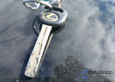 1997 Lexus Es 300 z USA, uszkodzony, nr VIN JT8BF22GXV0038919